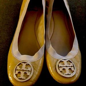 Tory Burch Nude Women’s 10.5 Medium flat shoes